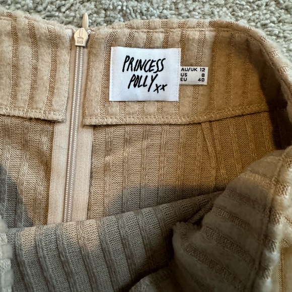 Princess Polly Size 8 Tan Skirt - Picture 4 of 4
